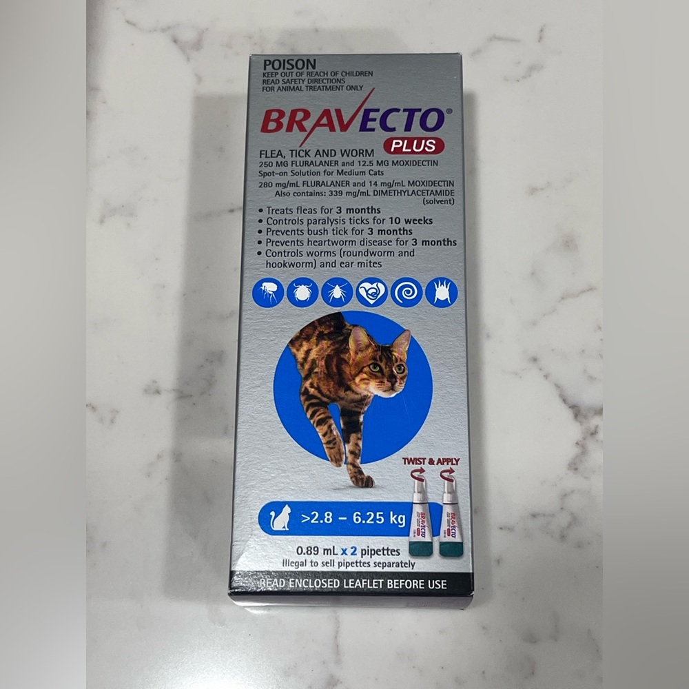 Flea and tick topical for Medium cats 6-14 lbs
2 Doses per box